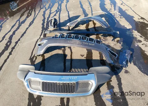 2019 Jeep Grand Cherokee Limited 4X4 z USA, uszkodzony, nr VIN 1C4RJFBG2KC677571